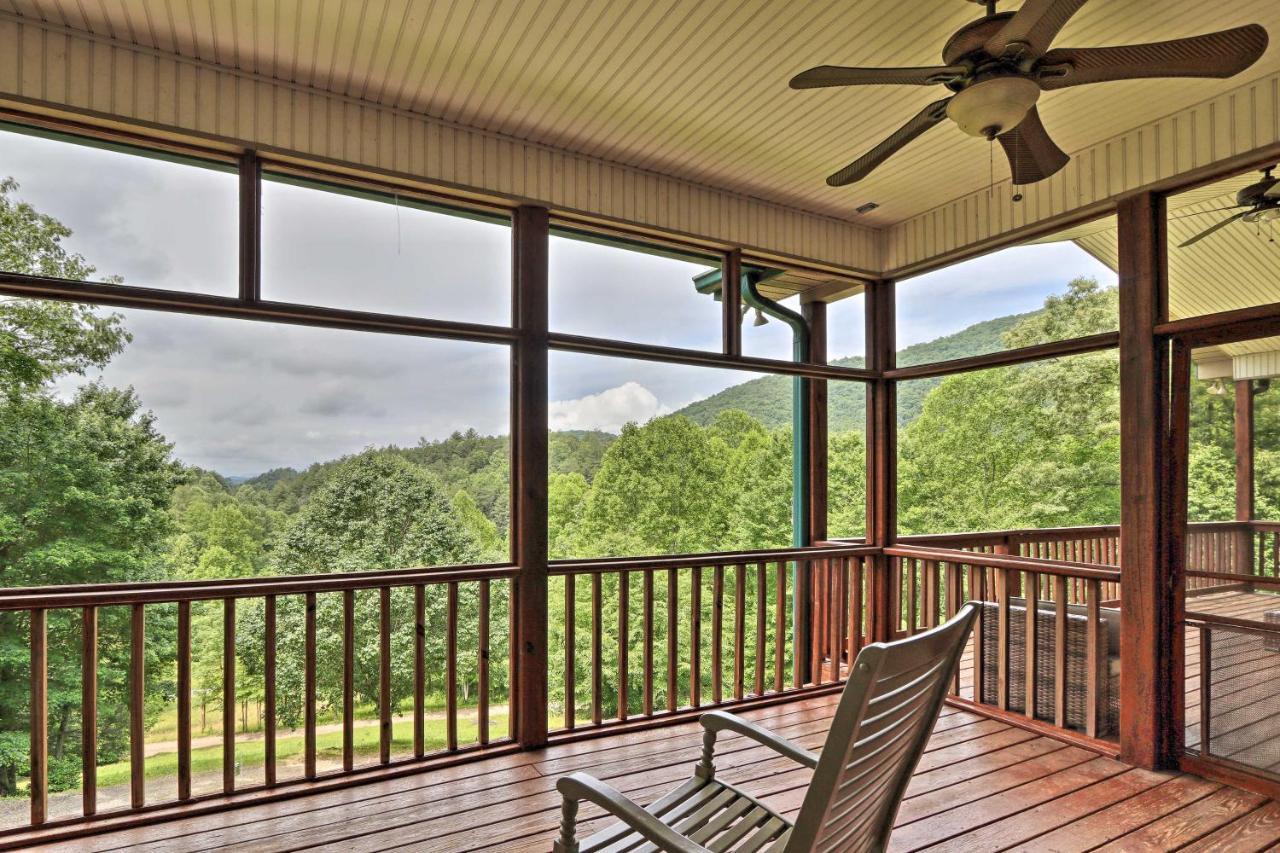 Expansive Home On 16 Acres With Smoky Mountain Views Murphy Exterior foto